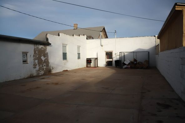 607 S Main St, Pratt, KS 67124